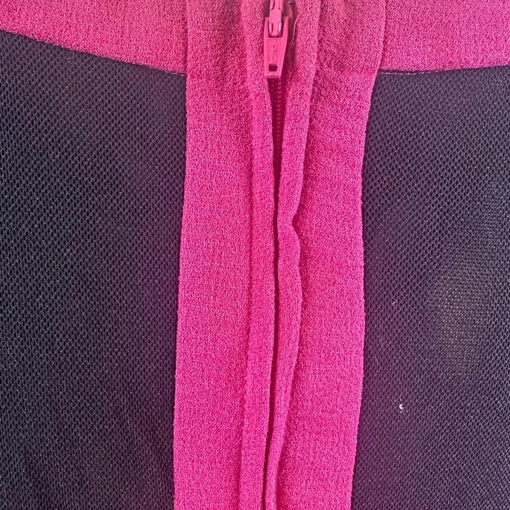 ✅ 3 for $15 ✅ Torrid pink sleeveless top black mesh on the back size 4-4X/26 - Picture 7 of 10